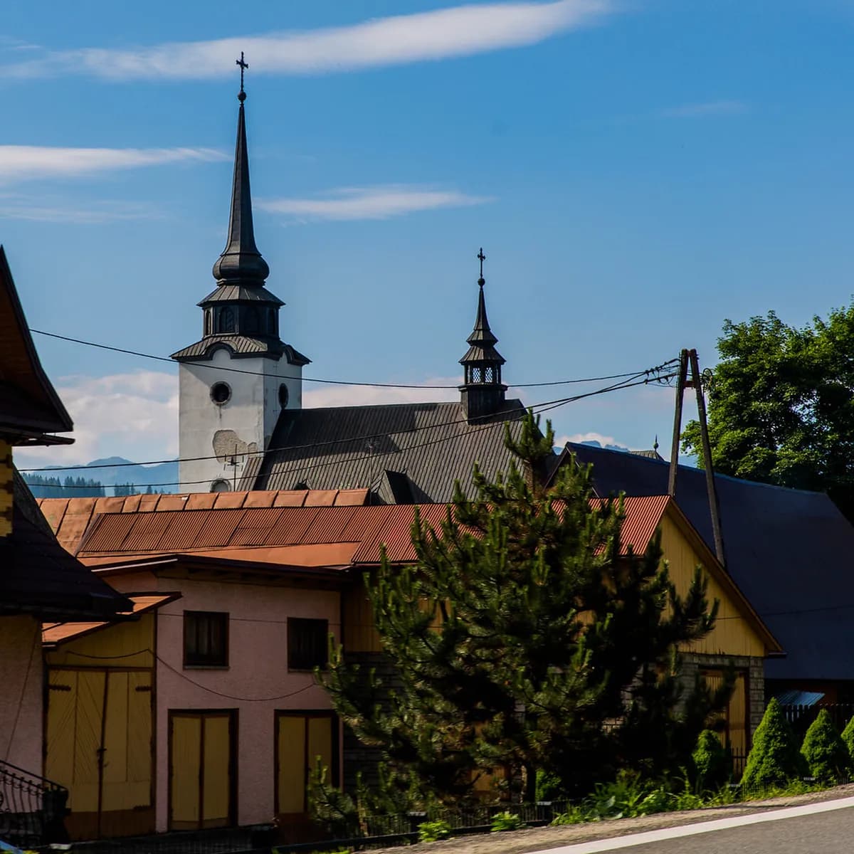 Krakow Tatra Hiking: Routes, Tours & 2026 Tips