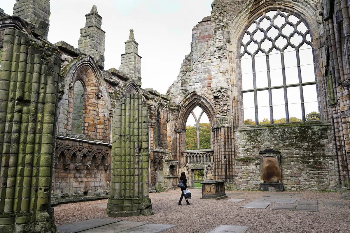Best Season for Edinburgh Hiking Tours — a scene in Edinburgh