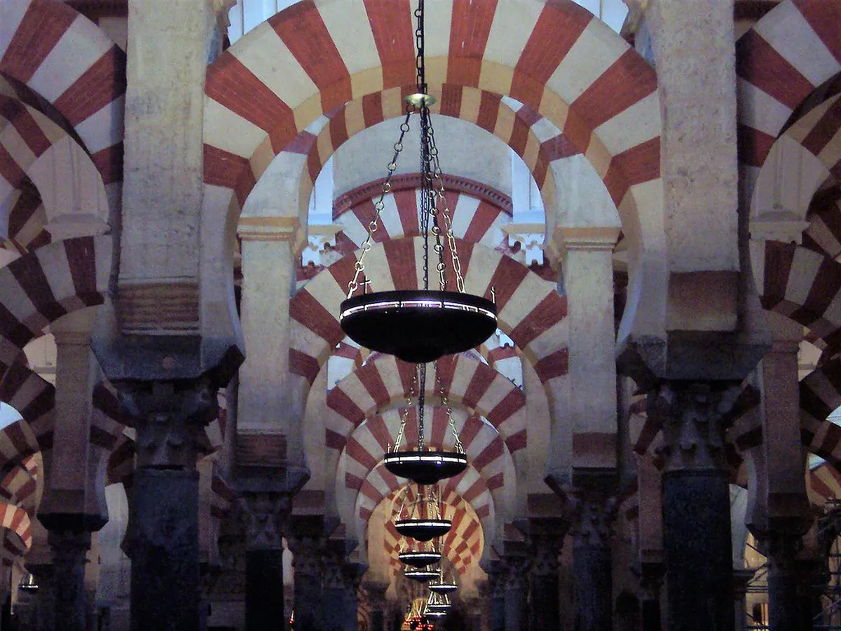 Practical Tips Before You Book in Granada